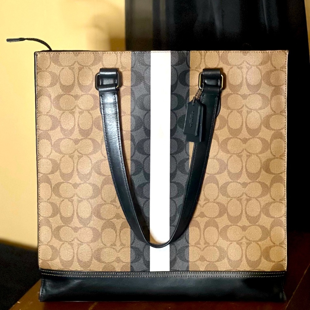 Coach Graham Structured Tote